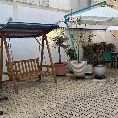 3 Pieces Avec Terrasse Entre Et Centre * Arcachon