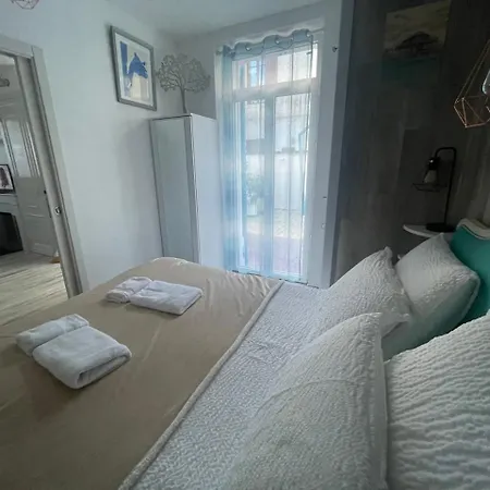 3 Pieces Avec Terrasse Entre Et Centre דירה ארסשון