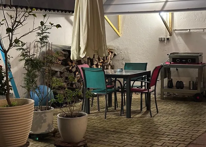 3 Pieces Avec Terrasse Entre Et Centre *