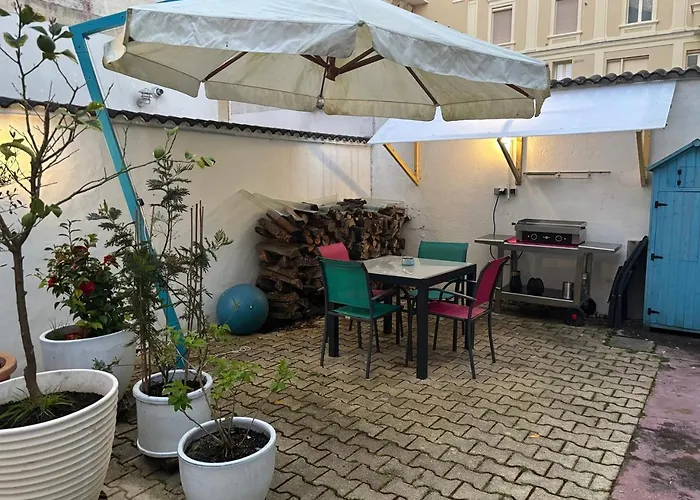 3 Pieces Avec Terrasse Entre Et Centre ארסשון